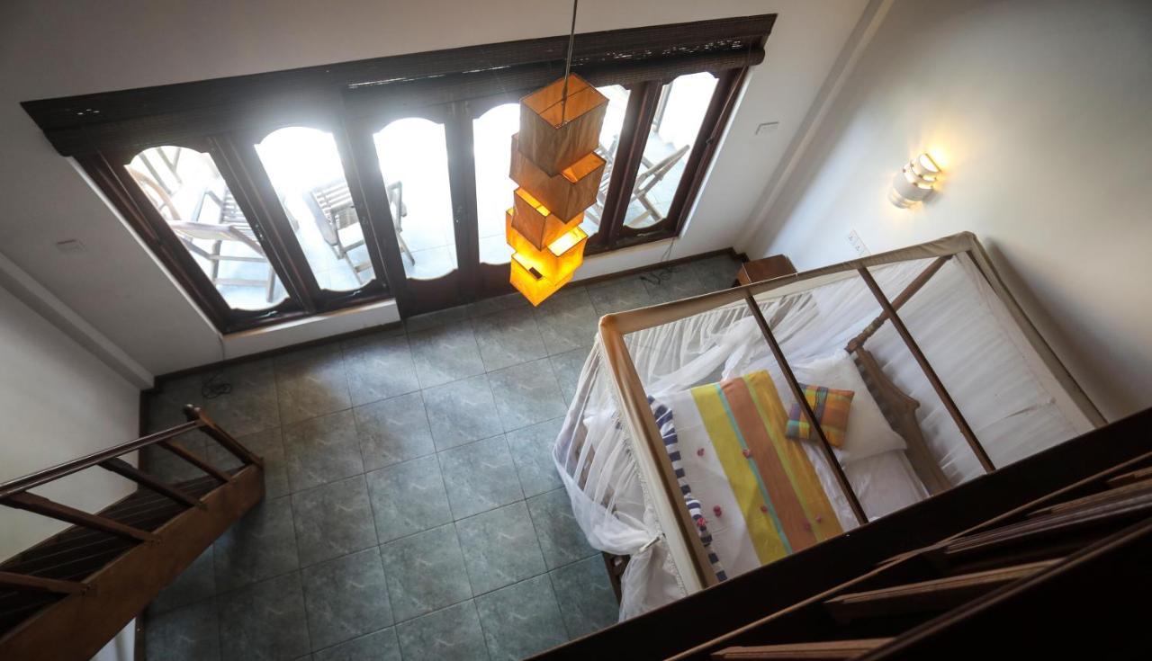 Aussie Swiss Weligama Hotell Exteriör bild