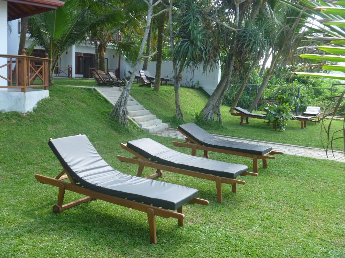 Aussie Swiss Weligama Hotell Exteriör bild