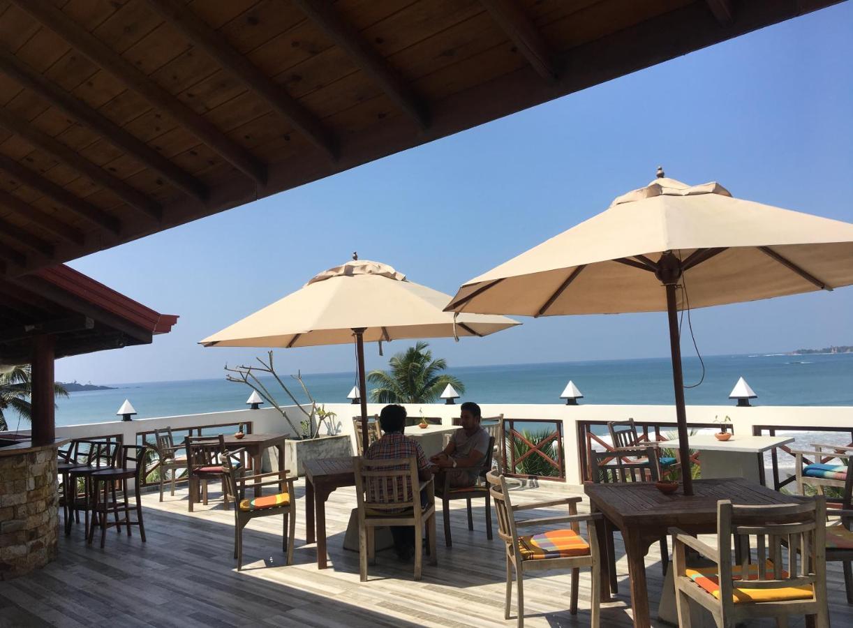 Aussie Swiss Weligama Hotell Exteriör bild