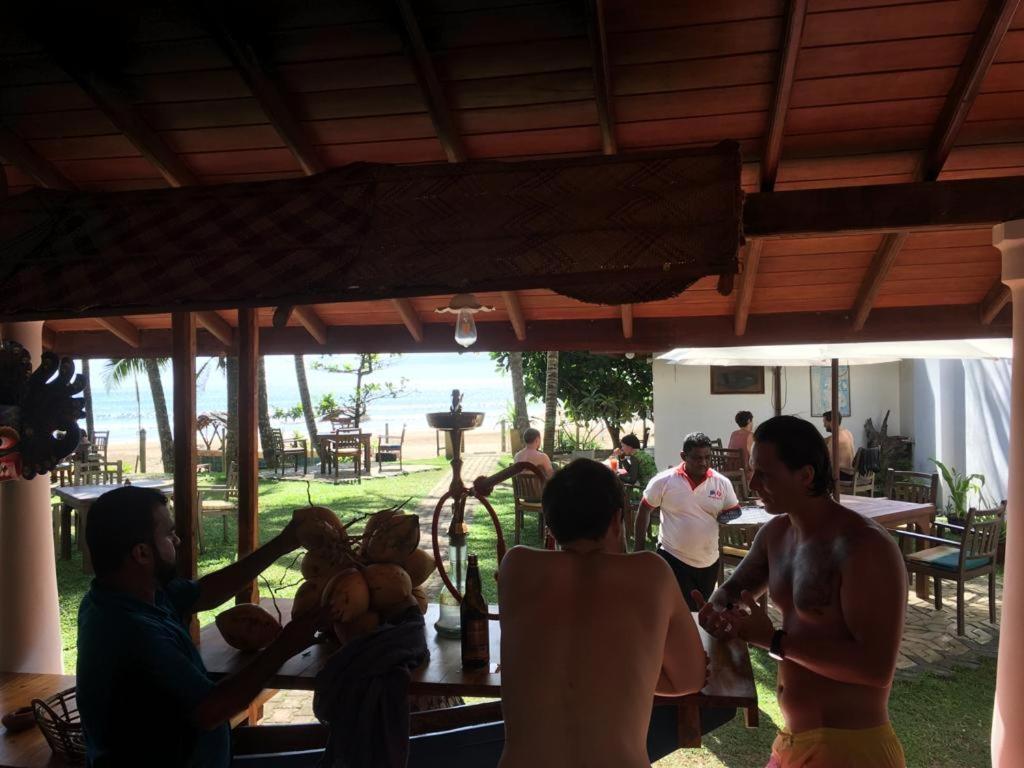 Aussie Swiss Weligama Hotell Exteriör bild